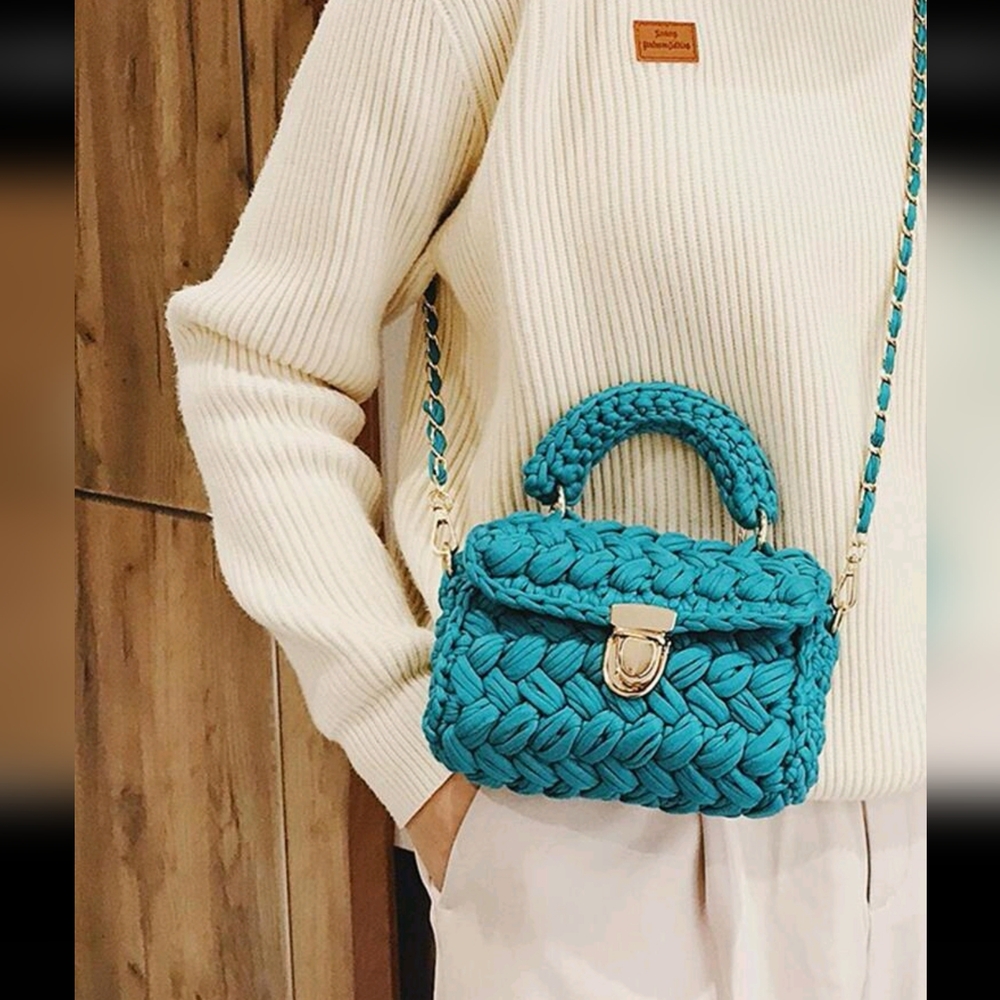 Crochet bag